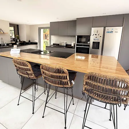 Presbytere De Charme 4 Etoiles - Baie De Somme * Huchenneville